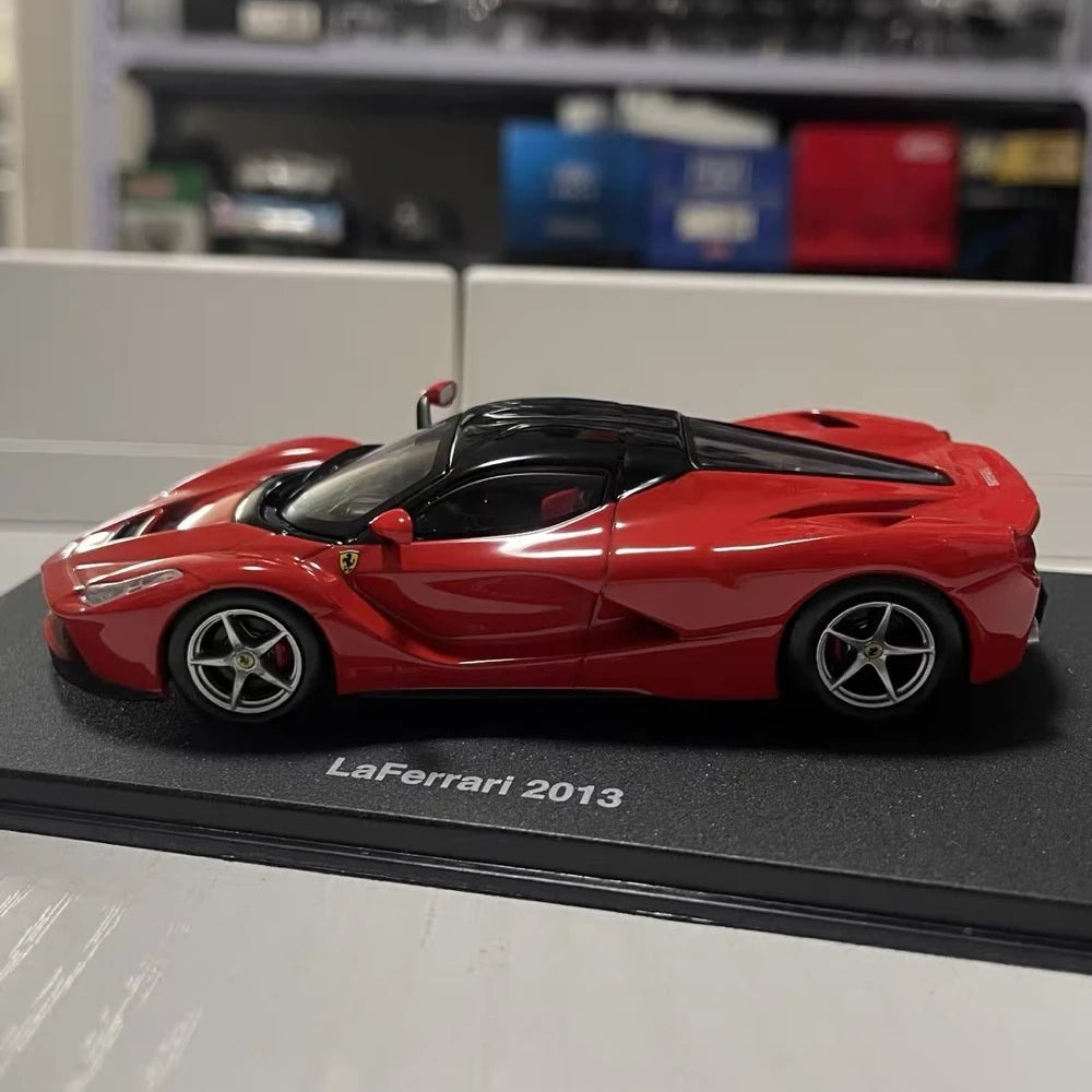 [IXO] 1:43 Ferrari 2013 LaFerrari Red Model Car Die-Cast