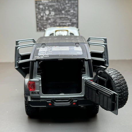 Jeep 2018 Wrangler Rubicon grijs 1:24 – diecast displaymodel