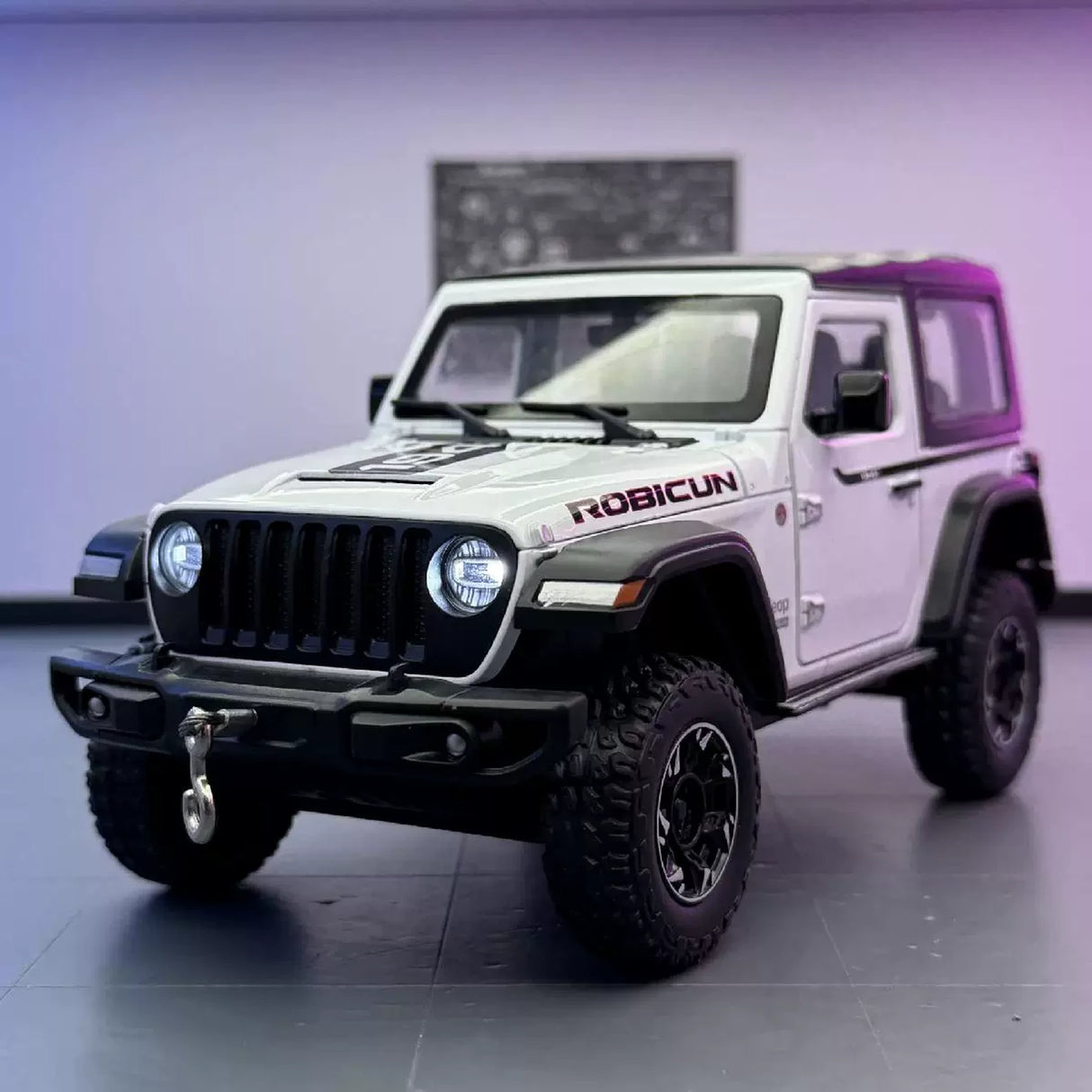 Jeep 2018 Wrangler Rubicon wit 1:24 – diecast displaymodel