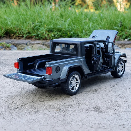 Jeep 2020 Gladiator Rubicon grå 1:32 – pressgjuten visningsmodell