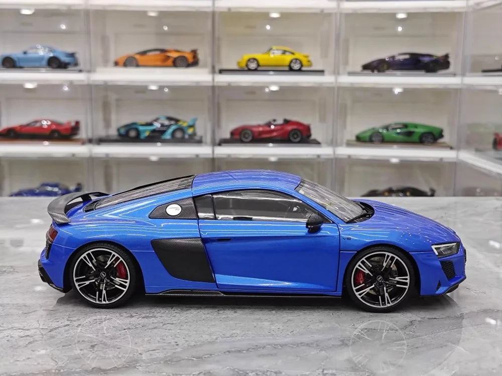 [KengFai] 1:18 Audi 2020 R8 Performance ブルー モデルカー Die-Cast
