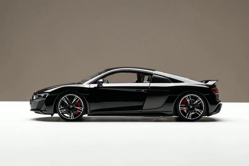 [KengFai] 1:18 Audi 2020 R8 Performance Black Model Car Die-Cast