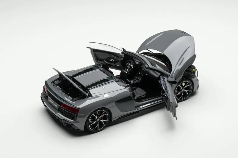 [KengFai] 1:18 Audi 2020 R8 Spyder Gray Model Car Die-Cast