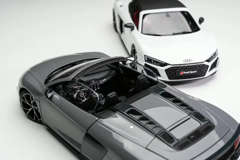 [KengFai] 1:18 Audi 2020 R8 Spyder Gray Model Car Die-Cast