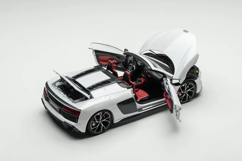 [KengFai] 1:18 Audi 2020 R8 Spyder White Model Car Die-Cast