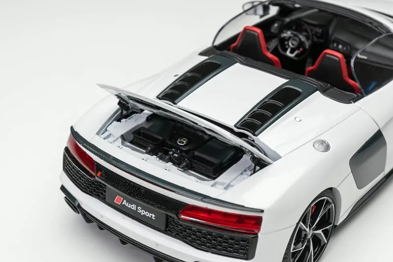 [KengFai] 1:18 Audi 2020 R8 Spyder White Model Car Die-Cast