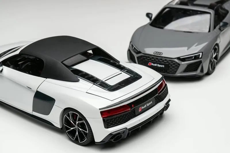 [KengFai] 1:18 Audi 2020 R8 Spyder vit modellbil Die-Cast