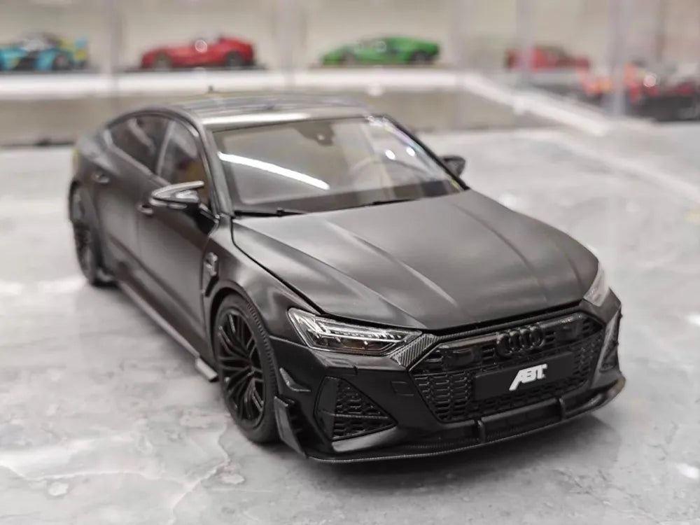 [KengFai] 1:18 Audi 2021 RS7 Sportback ABT Black Model Car Die-Cast