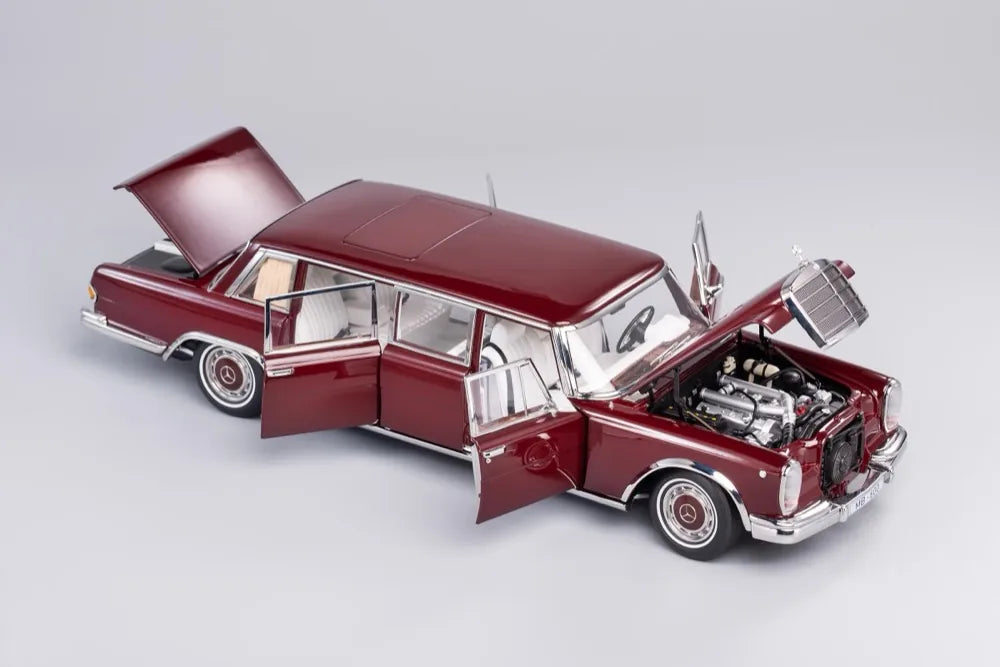 [KengFai] 1:18 Mercedes-Benz 1963 600 Pullman W100 LWB punainen pienoismalli Die-Cast