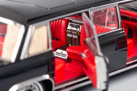 [KengFai] 1:18 Mercedes-Benz 1963 600 Pullman W100 LWB Black Model Car Die-Cast