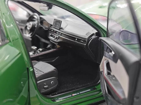 [Kiloworks] 1:18 Audi 2018 RS4 Avant Green Model Car Die-Cast