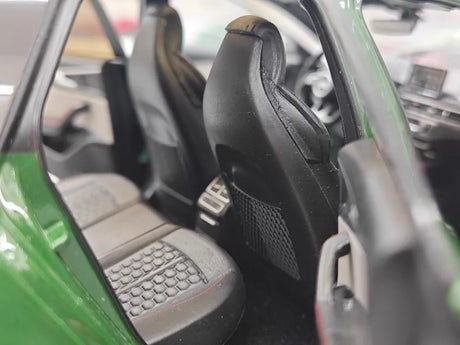 [Kiloworks] 1:18 Audi 2018 RS4 Avant Green Model Car Die-Cast