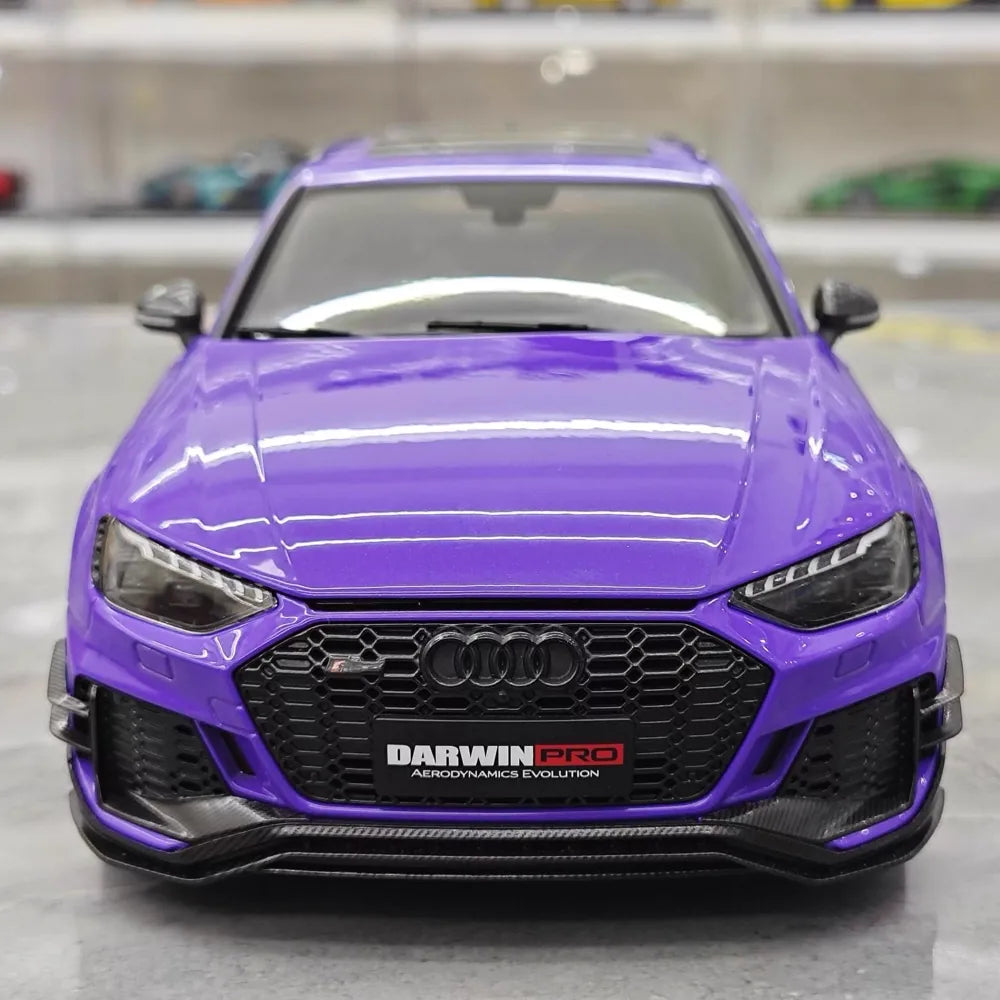 [Kiloworks] 1:18 Audi 2018 RS4 Avant Purple Model Car Die-Cast