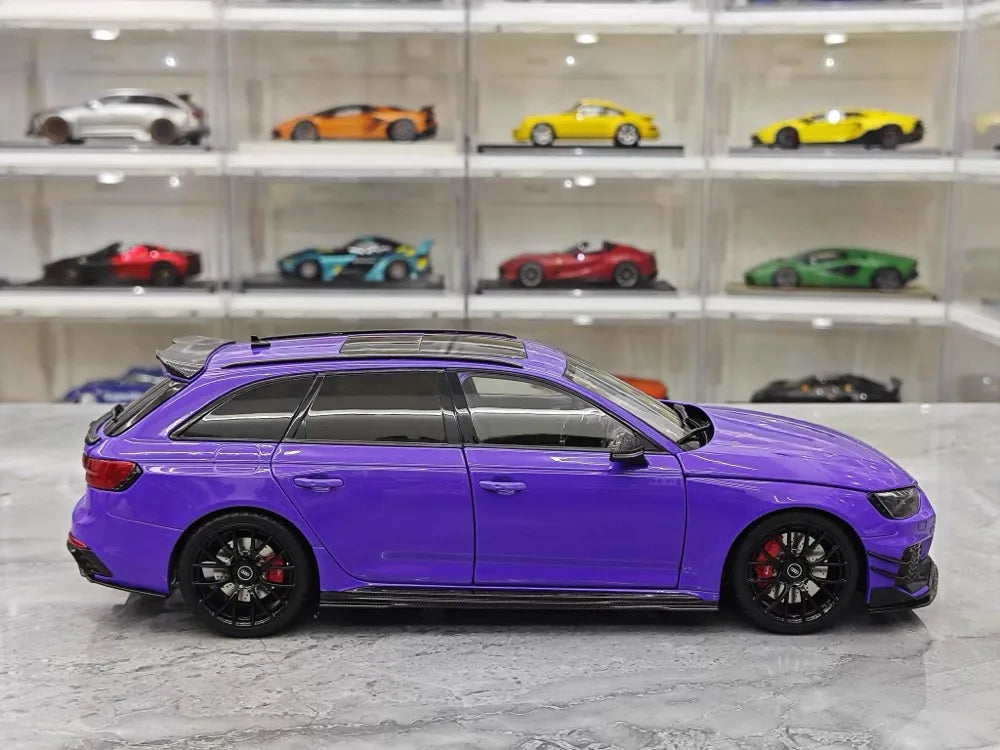 [Kiloworks] 1:18 Audi 2018 RS4 Avant Purple Model Car Die-Cast