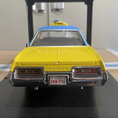 [KK Scale] 1:18 Dodge 1974 Monaco Texas Cab Model Car Die-Cast