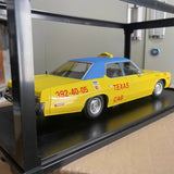 [KK Mittakaava] 1:18 Dodge 1974 Monaco Texas Cab pienoismalli Die-Cast
