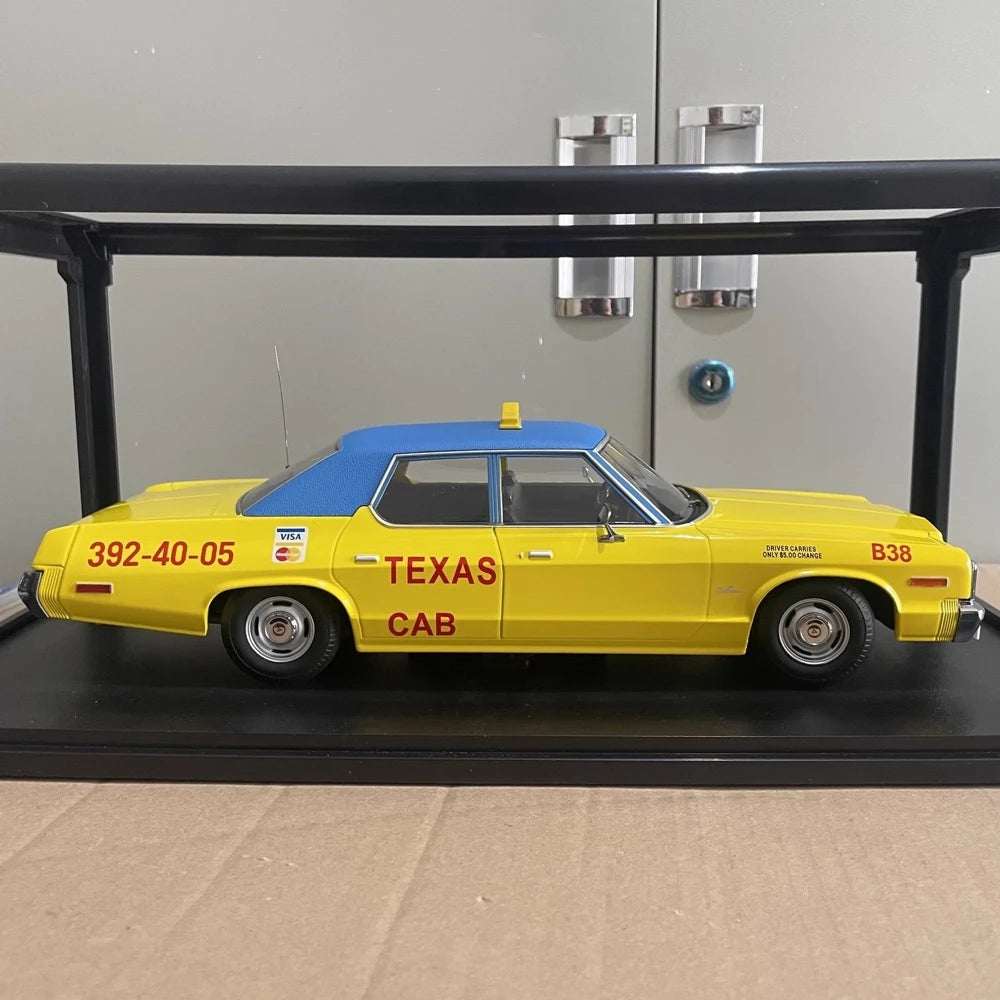 [KK Scale] 1:18 Dodge 1974 Monaco Texas Cab Model Car Die-Cast