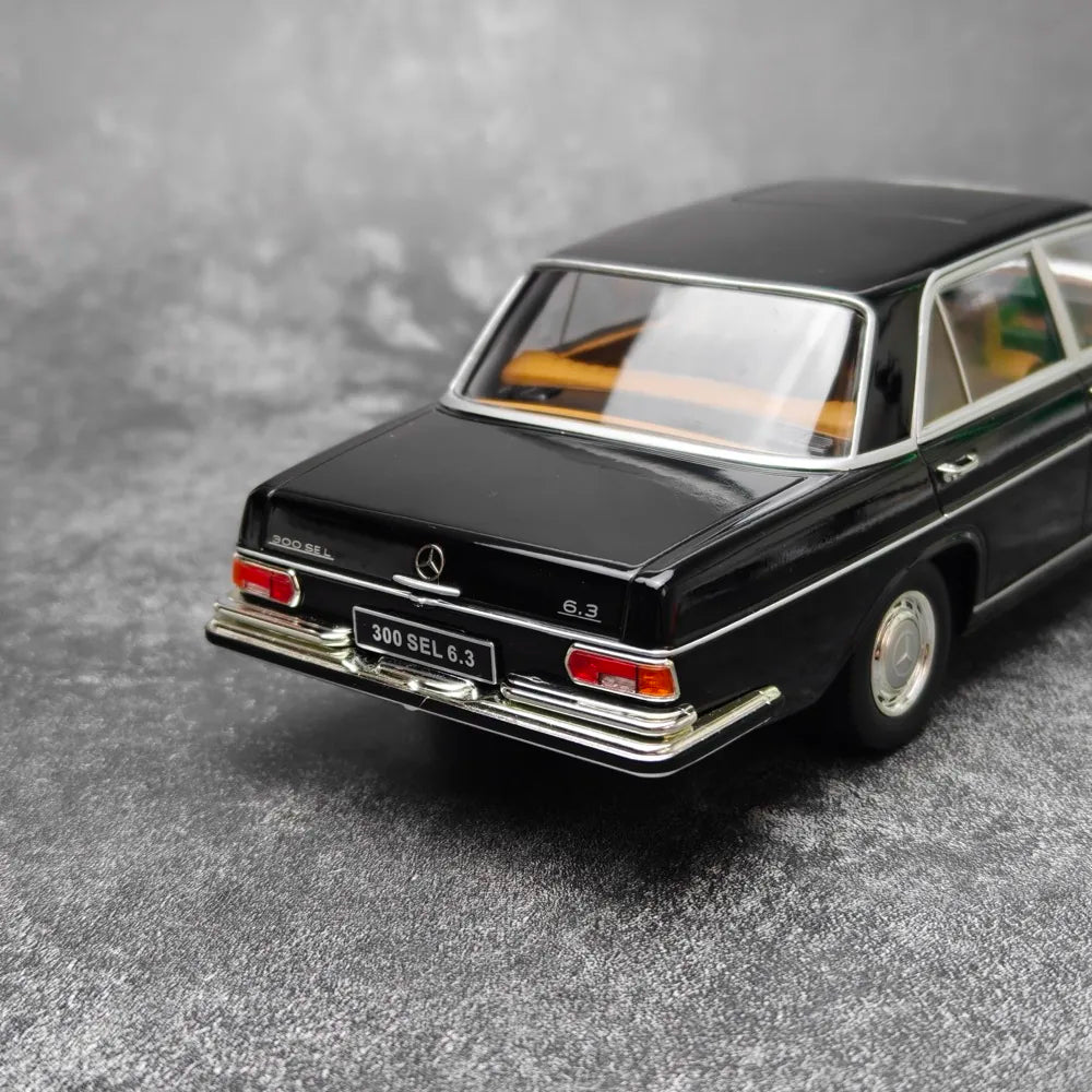 [KK Scale] 1:18 Mercedes-Benz 1967 300SEL 6.3 W109 Black Model Car Die-Cast