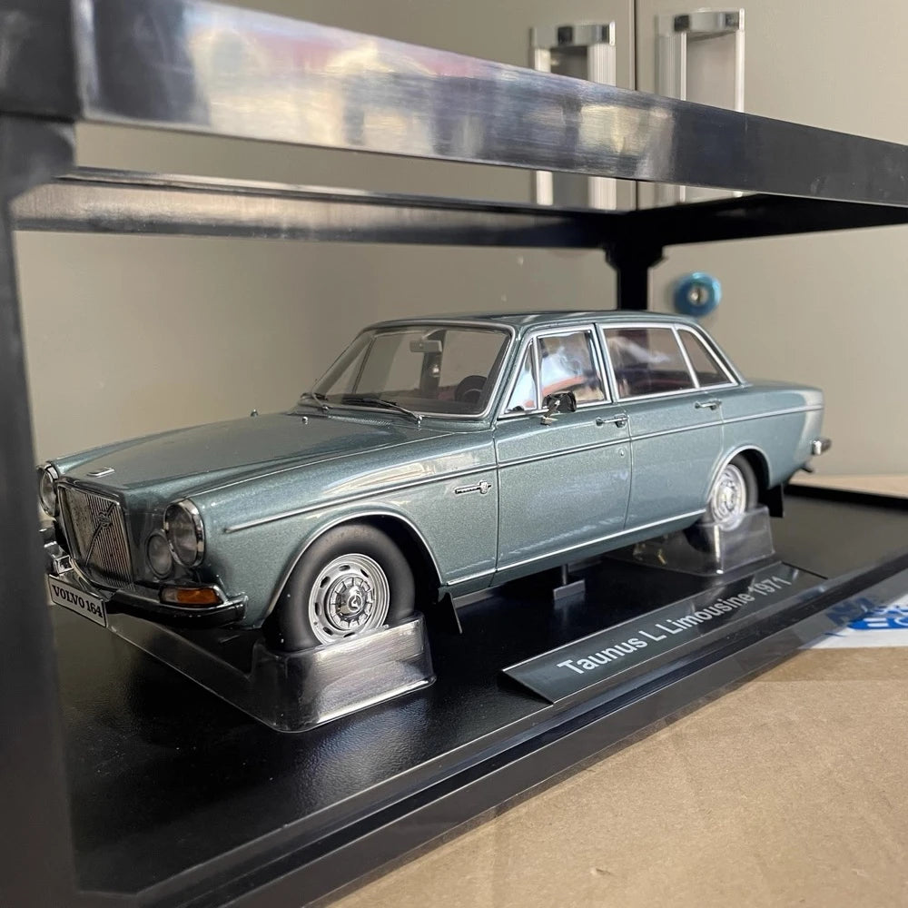 [KK Scale] 1:18 Volvo 1970 164 Blue Model Car Die-Cast