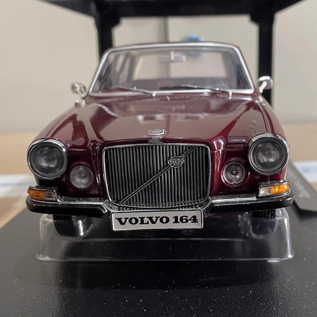 [KK Scale] 1:18 Volvo 1970 164 Red Model Car Die-Cast