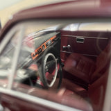 [KK Scale] 1:18 Volvo 1970 164 Red Model Car Die-Cast