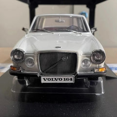 [KK Scale] 1:18 Volvo 1970 164 White Model Car Die-Cast