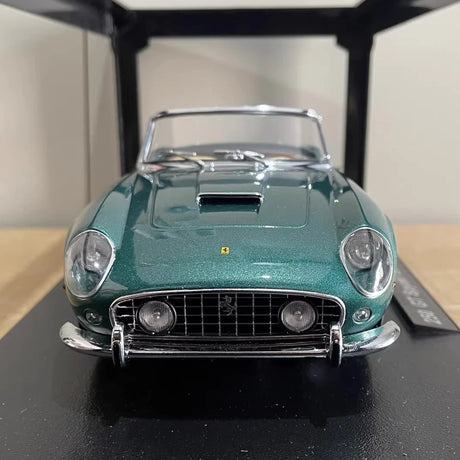 [KK Schaal] 1:18 Ferrari 1960 250 GT Spyder California groen modelauto Die-Cast