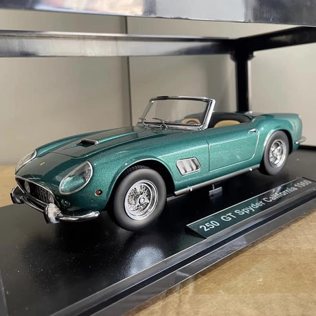 [KK Schaal] 1:18 Ferrari 1960 250 GT Spyder California groen modelauto Die-Cast