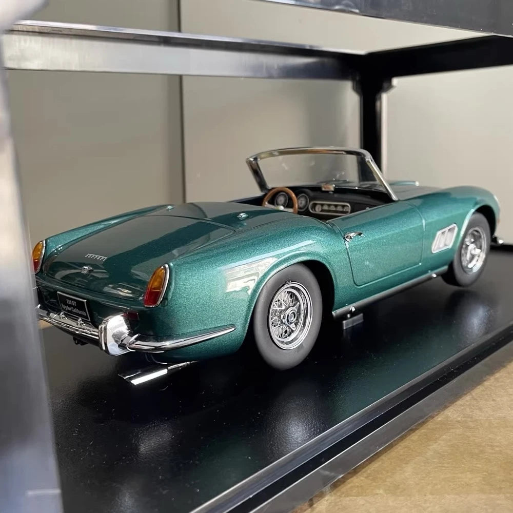 [KK Scale] 1:18 Ferrari 1960 250 GT Spyder California Green Model Car Die-Cast