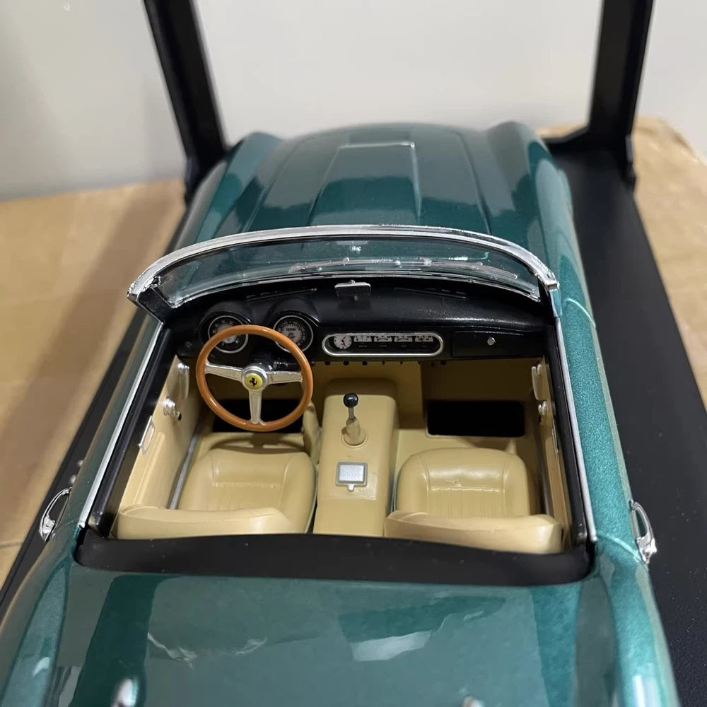 [KK Scale] 1:18 Ferrari 1960 250 GT Spyder California Green Model Car Die-Cast