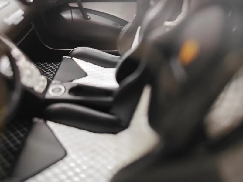 1:18 koenigsegg 2008 CCXR Die Cast Model Car