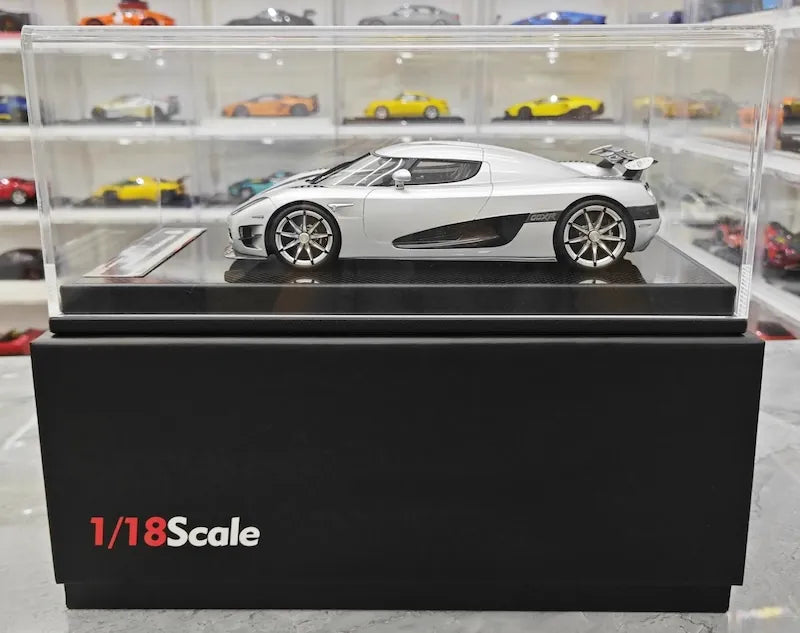 1:18 koenigsegg 2008 CCXR Die Cast Model Car