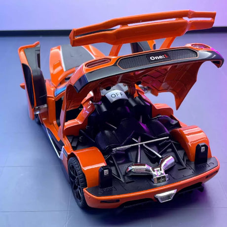 Koenigsegg 2014 One1 oranje 1:24 – diecast displaymodel
