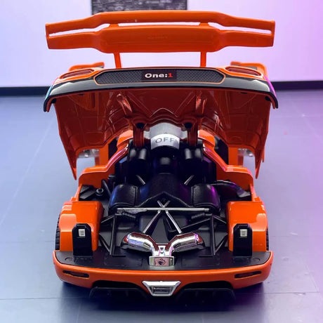 Koenigsegg 2014 One1 oranje 1:24 – diecast displaymodel