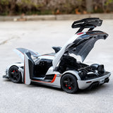 Koenigsegg 2014 One1 silver 1:32 – pressgjuten visningsmodell
