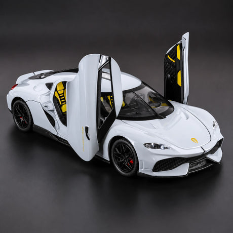 Koenigsegg 2020 Gemera Gray 1:24 – Gegoten Beeldvertoonmodel Gegoten