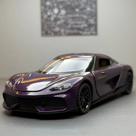 Koenigsegg 2020 Gemera lila 1:32 – pressgjuten visningsmodell