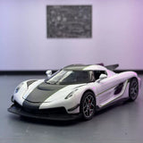 Koenigsegg 2020 Jesko Absolut vit 1:32 – pressgjuten visningsmodell