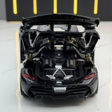 Koenigsegg 2021 Jesko Attack svart 1:32 – pressgjuten visningsmodell