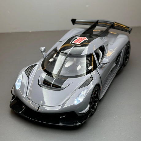 Koenigsegg 2021 Jesko Attack grijs 1:24 – diecast displaymodel