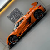 Koenigsegg 2021 Jesko Attack oranje 1:24 – diecast displaymodel