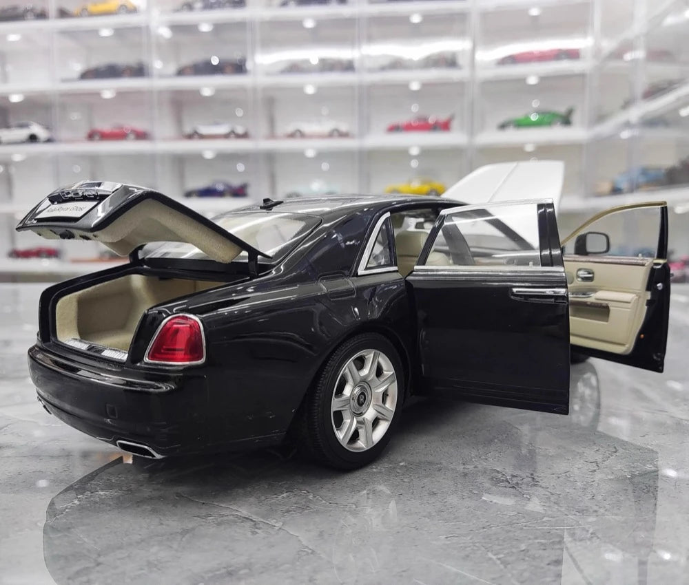 [Kyosho] 1:18 Rolls-Royce 2009 Ghost Black Model Car Die-Cast