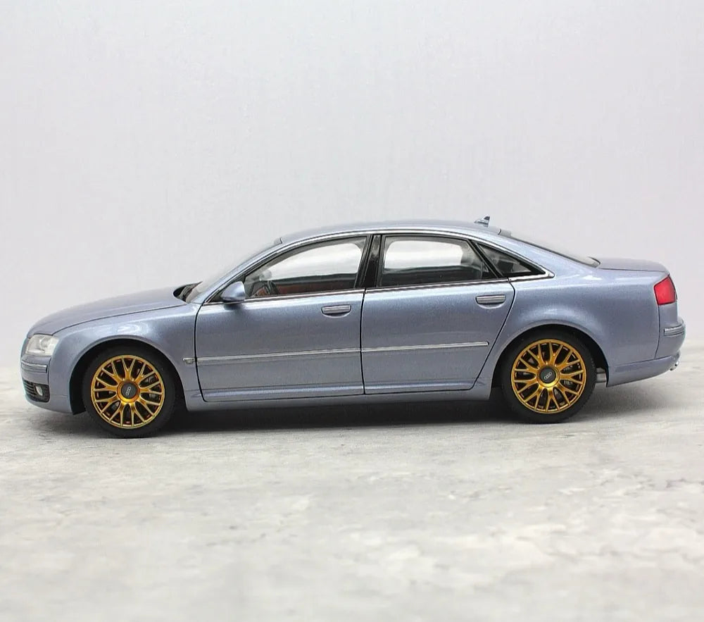 [Kyosho] 1:18 Audi 2007 A8 4.2 TDI D3 Blue Model Car Die-Cast