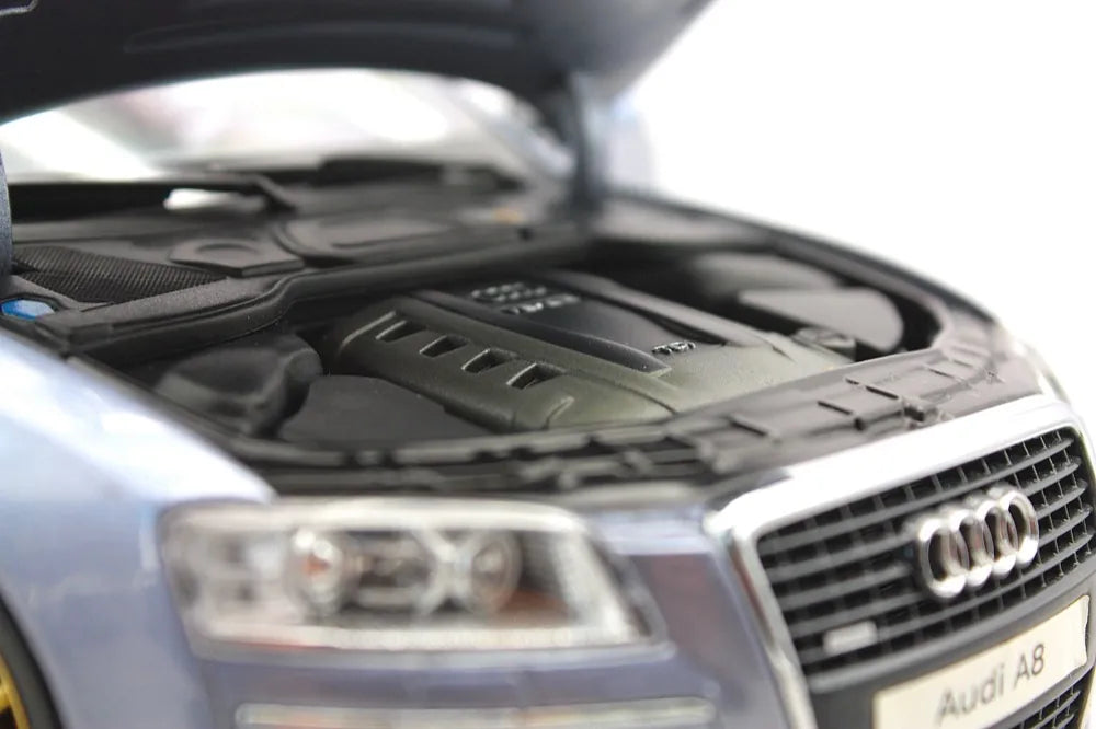[Kyosho] 1:18 Audi 2007 A8 4.2 TDI D3 blu modellino di auto Die-Cast