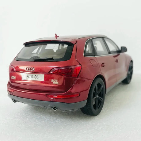 [Kyosho] 1:18 Audi 2008 Q5 Red Model Car Die-Cast