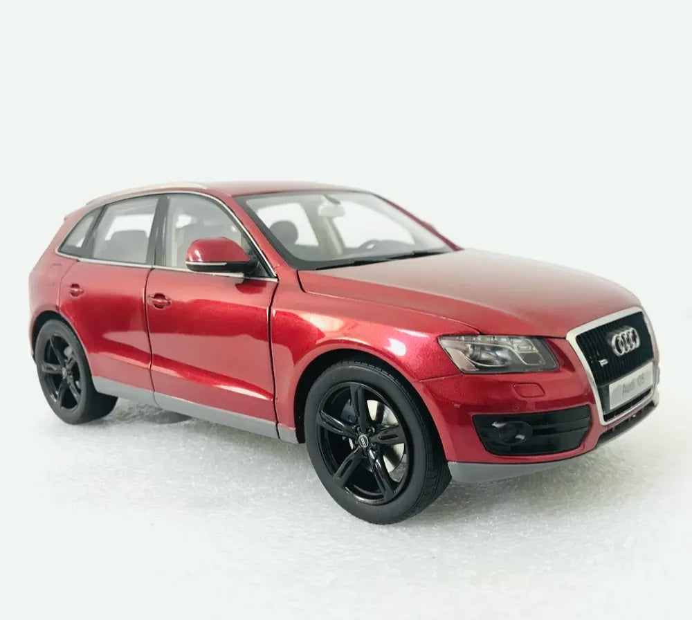[Kyosho] 1:18 Audi 2008 Q5 rosso modellino di auto Die-Cast