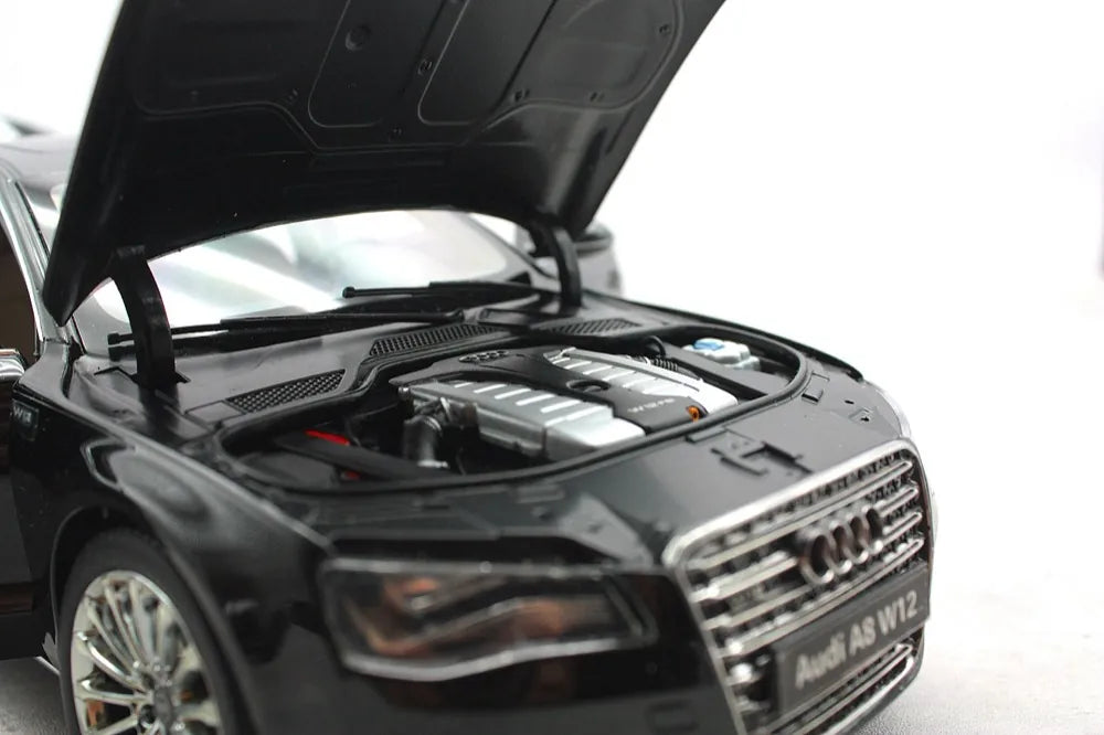 [Kyosho] 1:18 Audi 2010 A8L W12 D4 Black Model Car Die-Cast