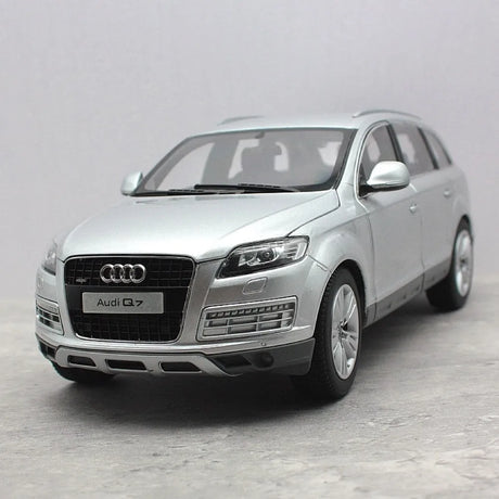 [Kyosho] 1:18 Audi 2010 Q7 Facelift Silver Model Car Die-Cast