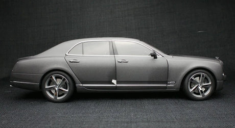 [Kyosho] 1:18 Bentley 2010 Mulsanne Gray Model Car Die-Cast