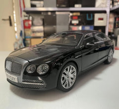[Kyosho] 1:18 Bentley 2013 Flying Spur nero modellino di auto Die-Cast